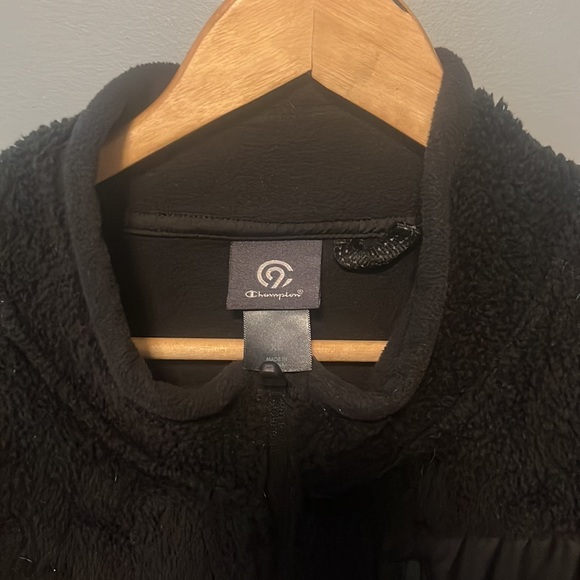 CHAMPION SHERPA - Picture 2 of 3